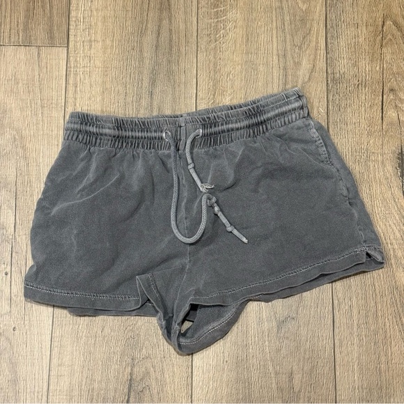 Urban Outfitter Shorts with Elastic Waistband and Drawstring Gray Medium - Picture 1 of 3